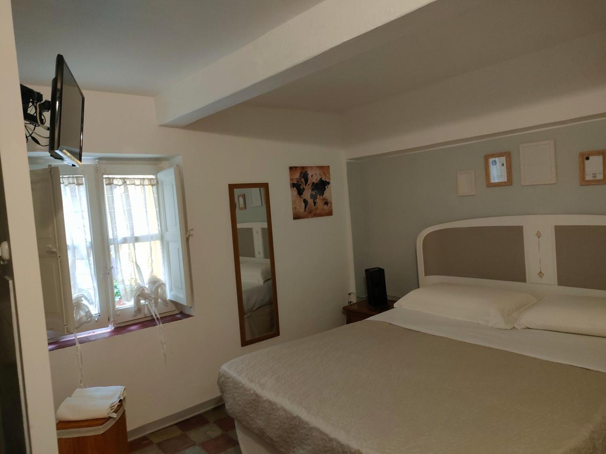 Gasthof Opera Prima 28 *